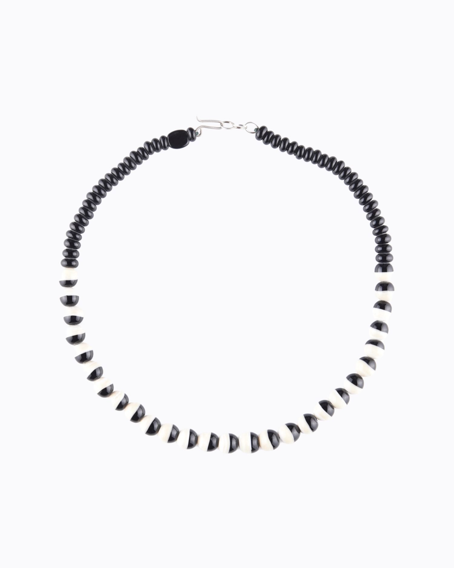 Collier perles rondes en Cristal de Murano Bicolore couleur Ivoire et Noire