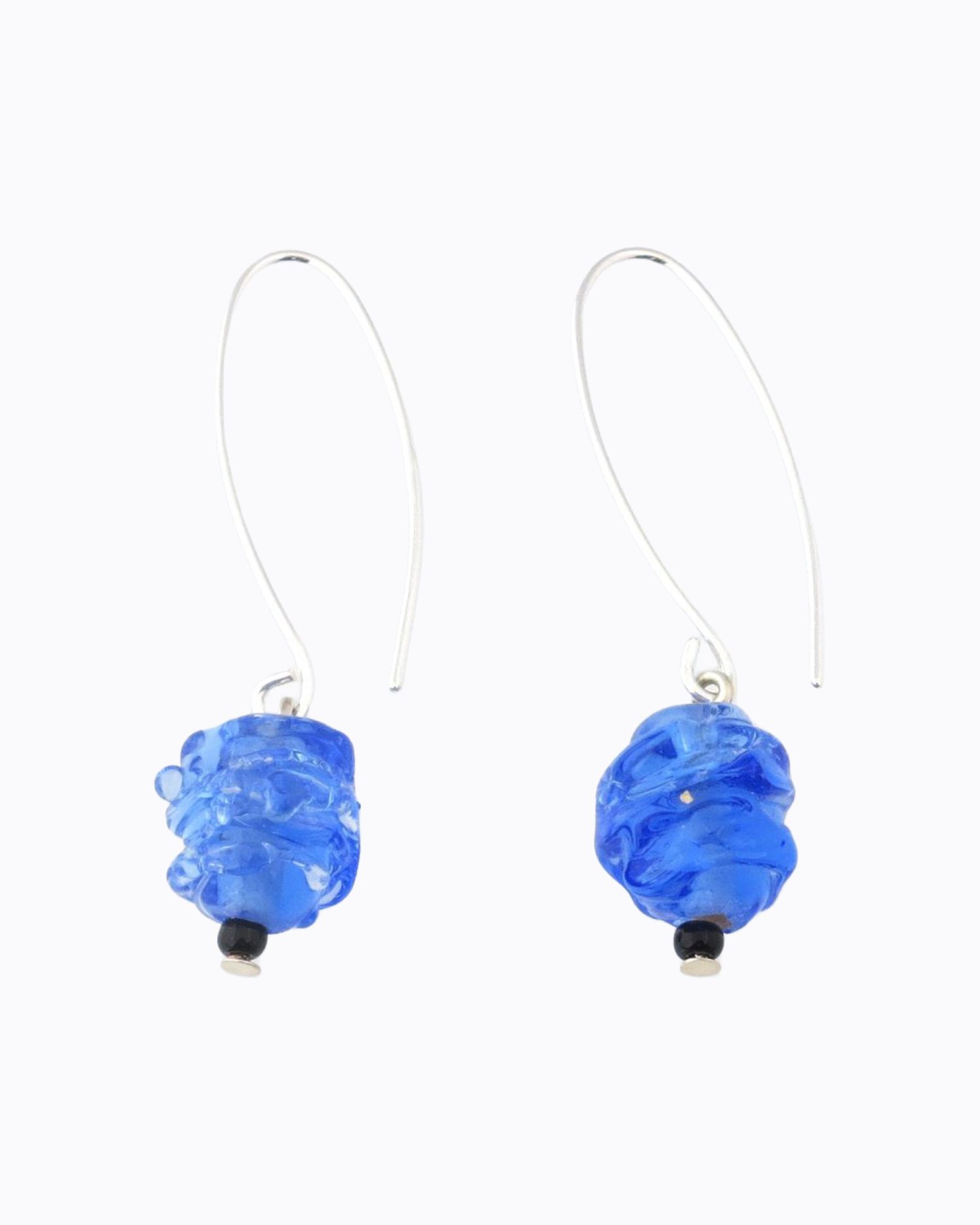 Boucles d&rsquo;oreille Fleur, perles en Cristal de Murano Bleu profond transparent